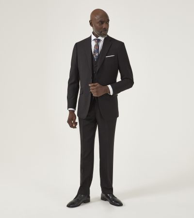 Shreiver Tailored Suit Black