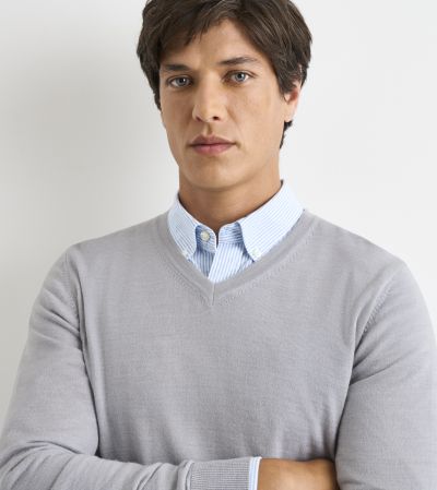 Paul Merino Blend V-neck Jumper Light Grey